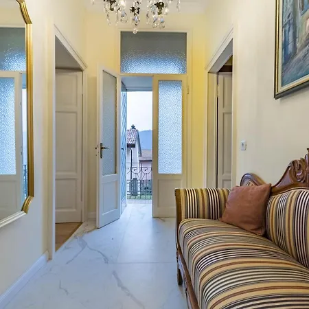 Joivy Exclusive In Close To 아파트 케르노비오